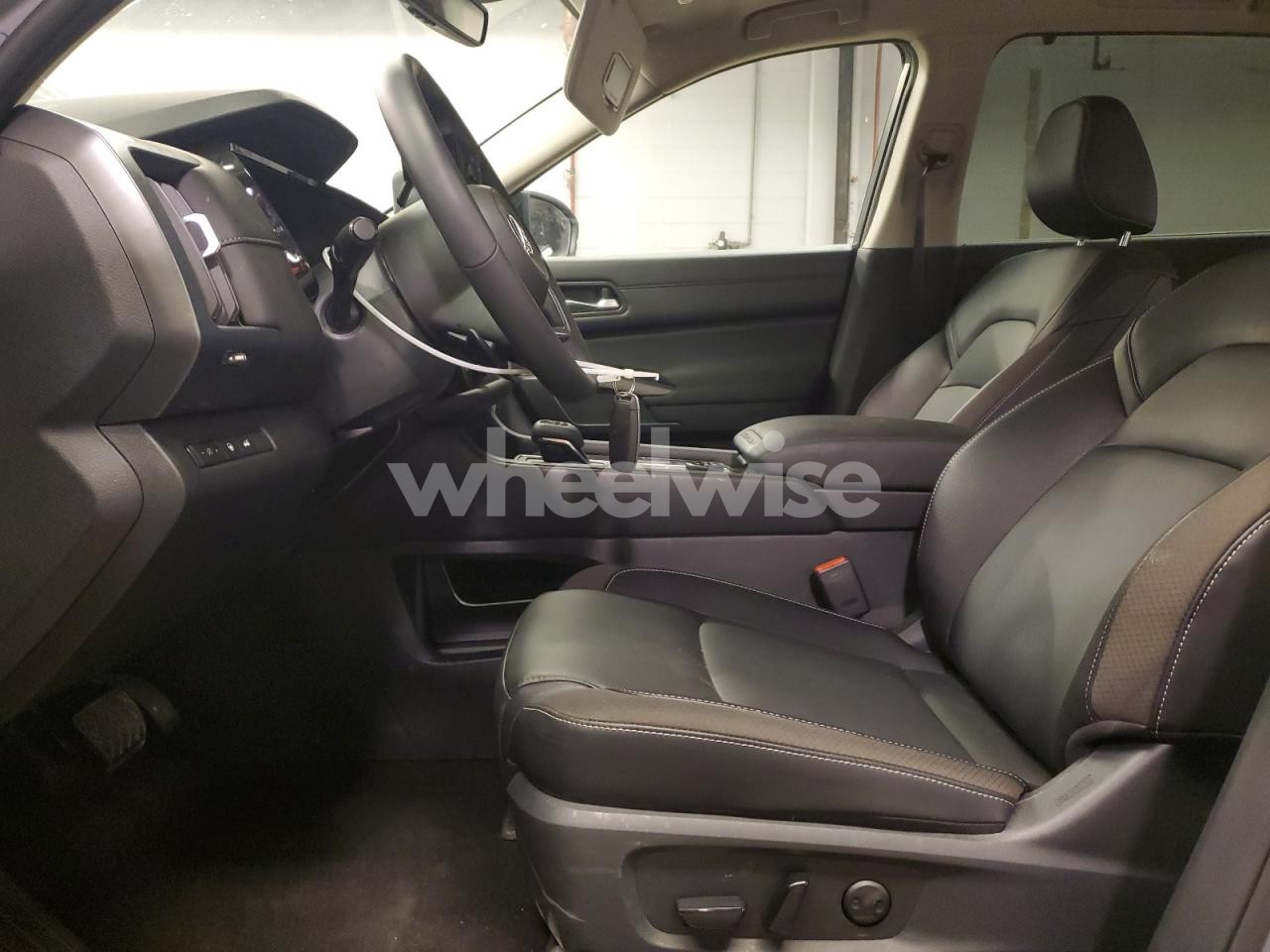 Photo 7 of 2024 NISSAN PATHFINDER SL (VIN 5N1DR3CD1RC288058)