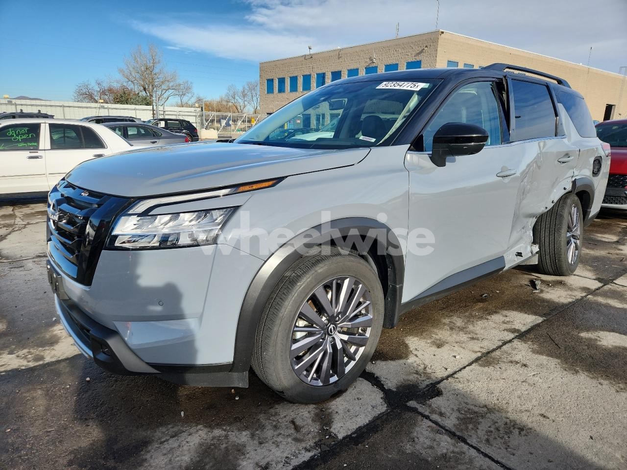 2023 NISSAN PATHFINDER SL (VIN 5N1DR3CD5PC270577) main photo