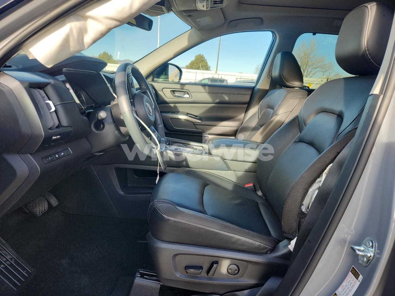 Photo 7 of 2023 NISSAN PATHFINDER SL (VIN 5N1DR3CD5PC270577)