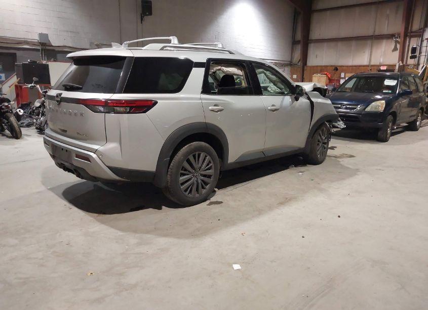 Photo 4 of 2023 Nissan Pathfinder SL 4WD (VIN 5N1DR3CD9PC274194)