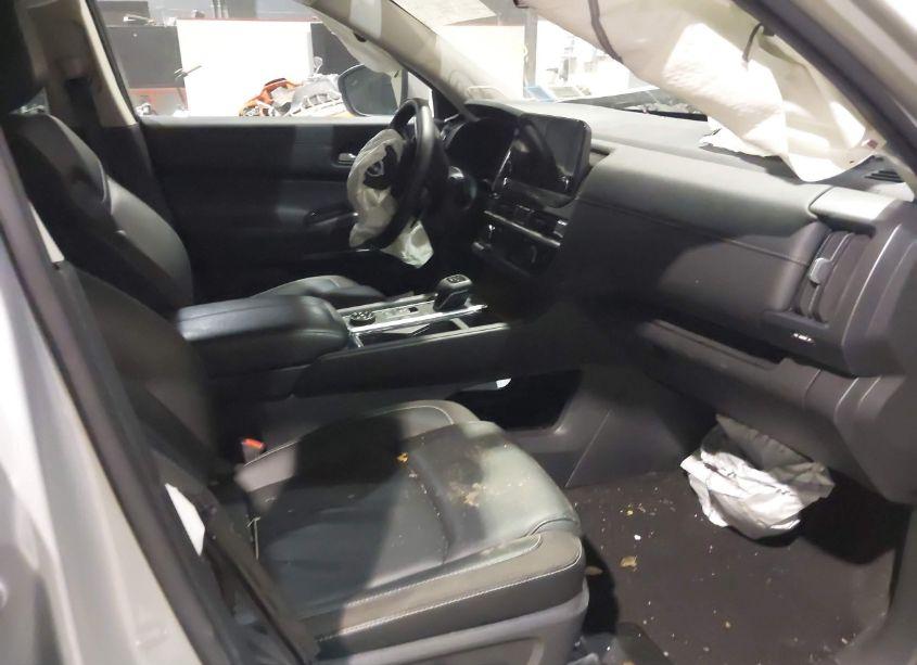 Photo 5 of 2023 Nissan Pathfinder SL 4WD (VIN 5N1DR3CD9PC274194)