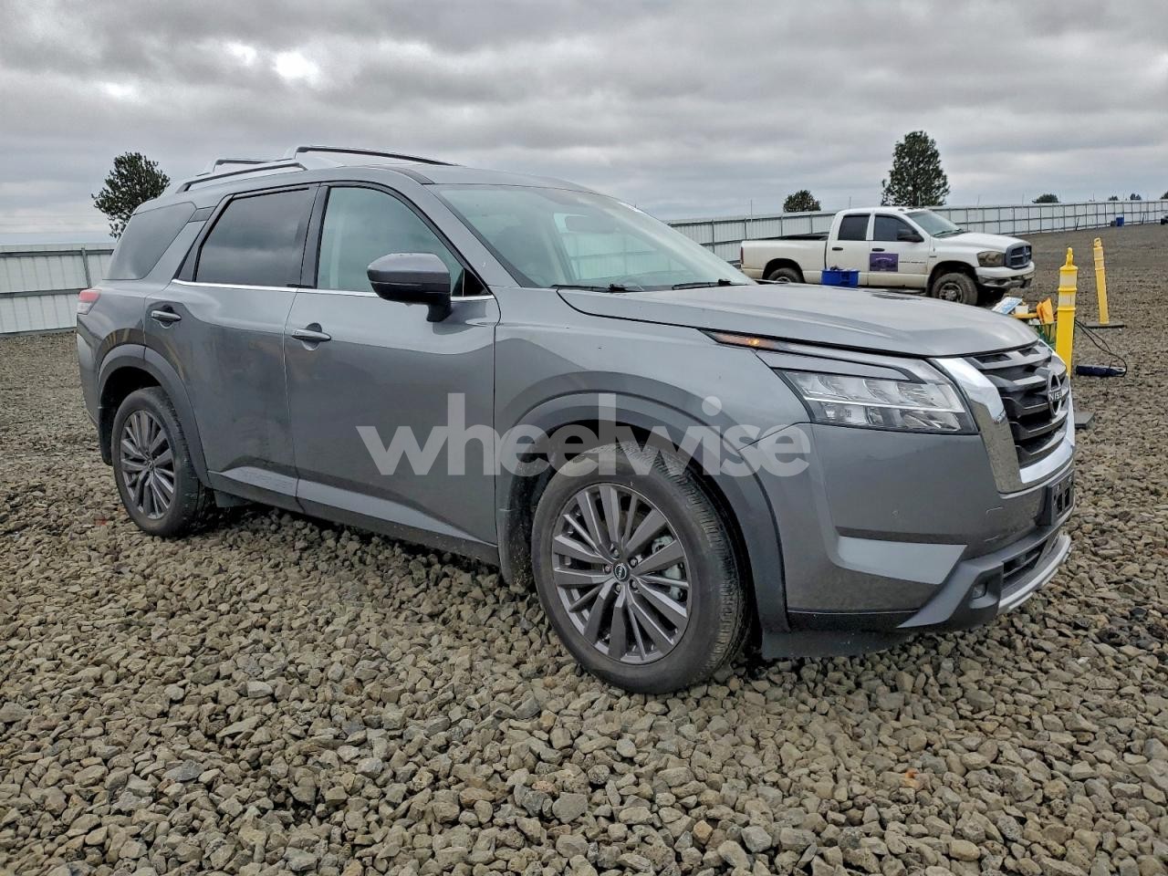 Photo 4 of 2023 NISSAN PATHFINDER SL (VIN 5N1DR3CDXPC233525)