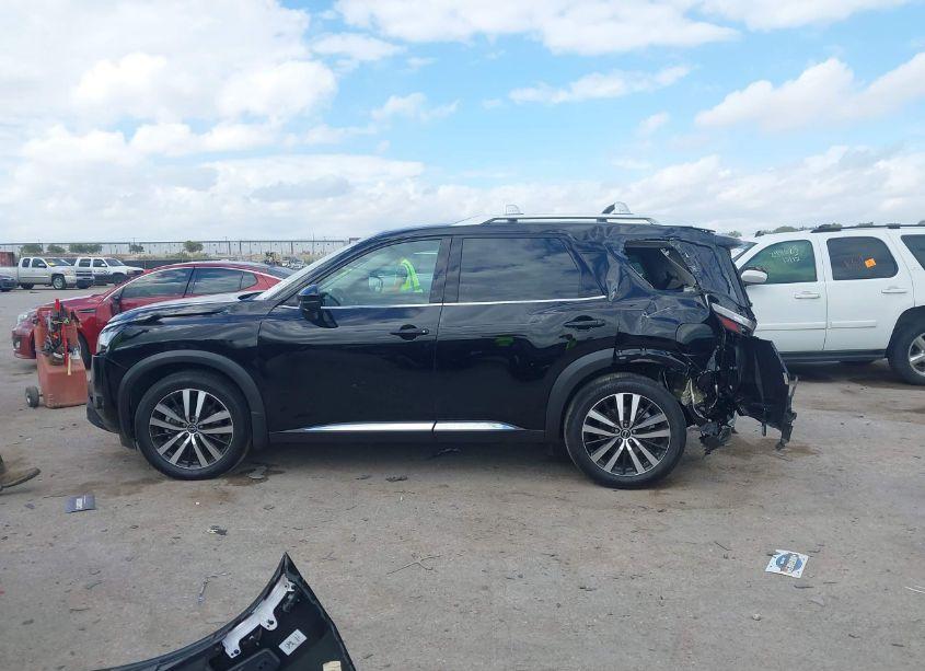 Photo 14 of 2024 Nissan Pathfinder PLATINUM FWD (VIN 5N1DR3DG5RC304531)
