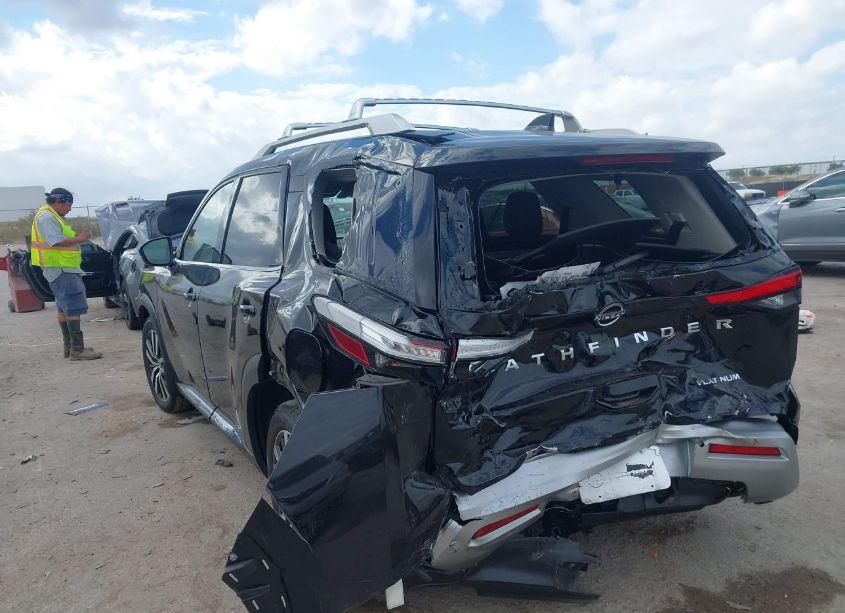 Photo 3 of 2024 Nissan Pathfinder PLATINUM FWD (VIN 5N1DR3DG5RC304531)