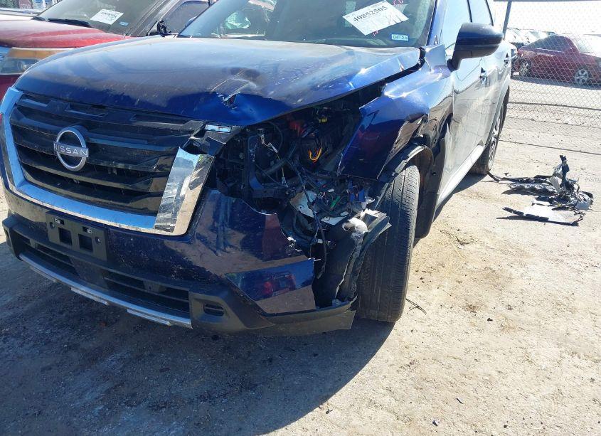 Photo 6 of 2023 Nissan Pathfinder PLATINUM FWD (VIN 5N1DR3DG7PC257838)
