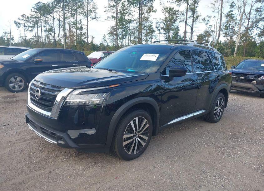 Photo 2 of 2024 Nissan Pathfinder PLATINUM FWD (VIN 5N1DR3DH7RC239870)