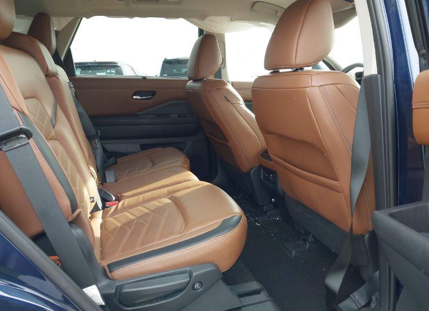 Photo 8 of 2023 Nissan Pathfinder PLATINUM 4WD (VIN 5N1DR3DJ2PC276910)