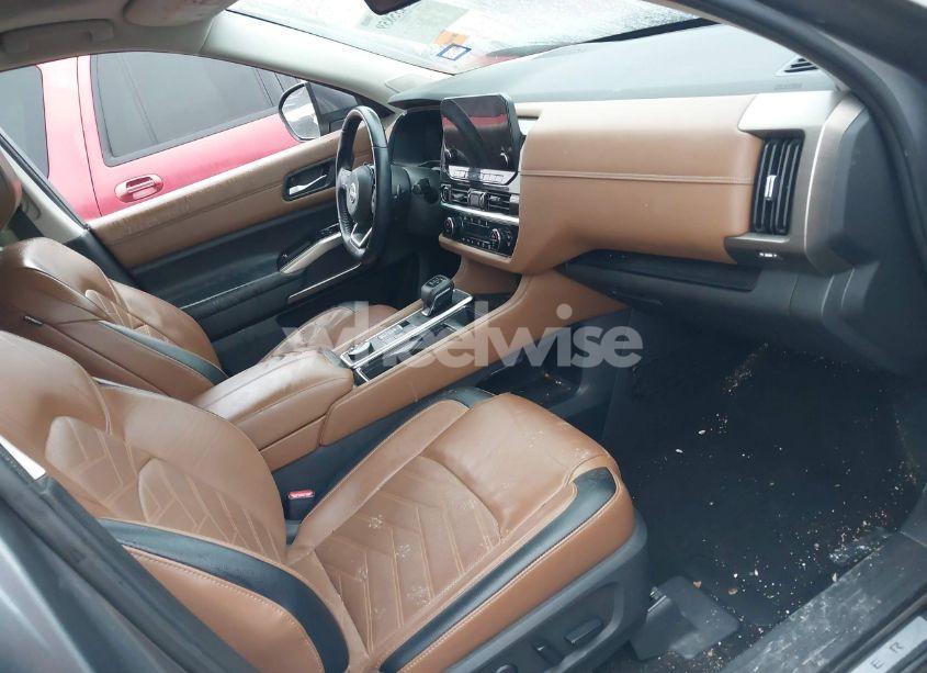 Photo 5 of 2023 Nissan Pathfinder PLATINUM 4WD (VIN 5N1DR3DJ4PC223917)