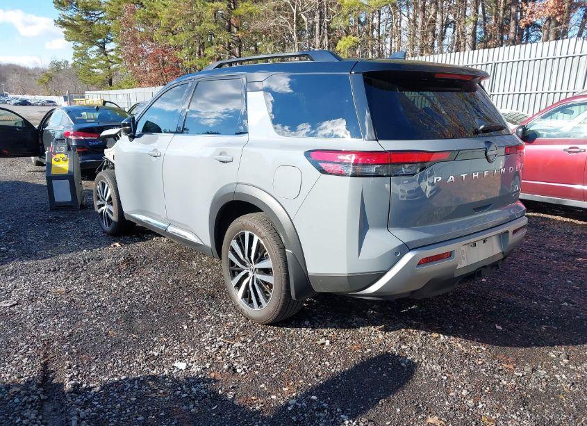 Photo 3 of 2024 Nissan Pathfinder PLATINUM 4WD (VIN 5N1DR3DJ7RC209593)