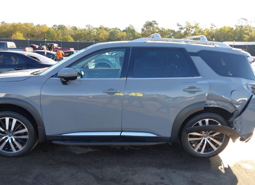Photo 15 of 2023 Nissan Pathfinder PLATINUM 4WD (VIN 5N1DR3DK2PC202900)