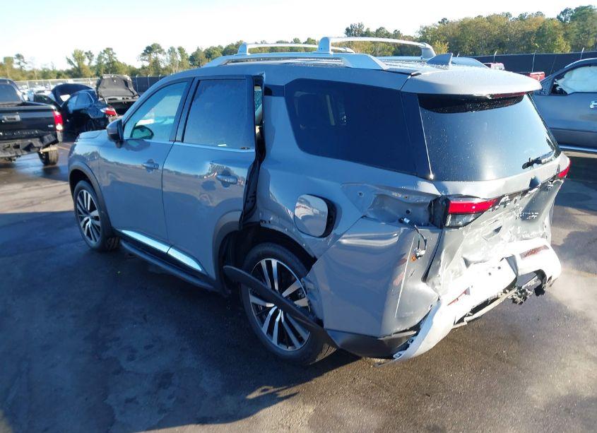Photo 3 of 2023 Nissan Pathfinder PLATINUM 4WD (VIN 5N1DR3DK2PC202900)
