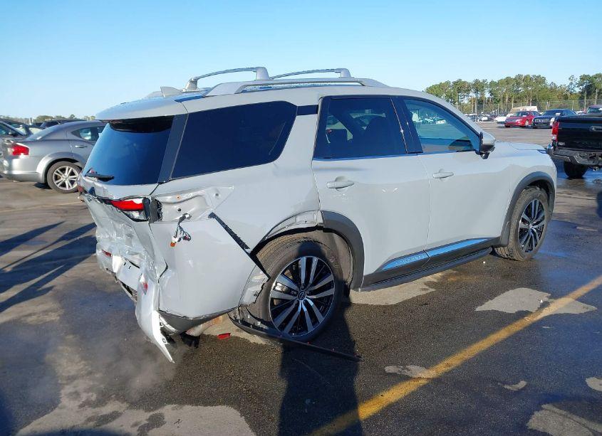 Photo 4 of 2023 Nissan Pathfinder PLATINUM 4WD (VIN 5N1DR3DK2PC202900)