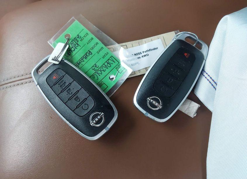 Photo 11 of 2023 Nissan Pathfinder PLATINUM 4WD (VIN 5N1DR3DK3PC231368)