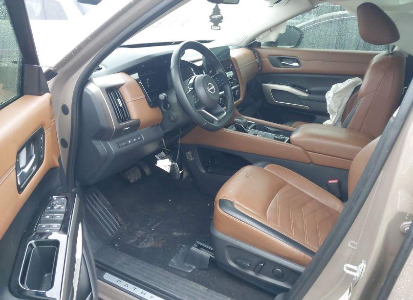 Photo 5 of 2023 Nissan Pathfinder PLATINUM 4WD (VIN 5N1DR3DK3PC231368)