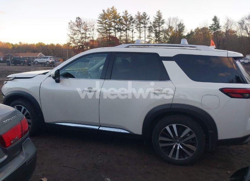 Photo 14 of 2023 Nissan Pathfinder PLATINUM 4WD (VIN 5N1DR3DK4PC249720)