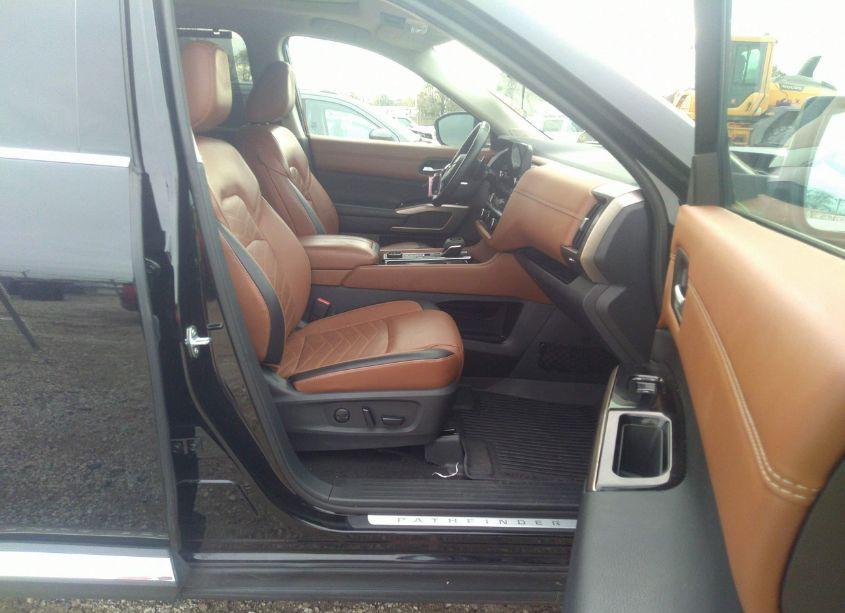 Photo 5 of 2023 Nissan Pathfinder PLATINUM 4WD (VIN 5N1DR3DK8PC235237)