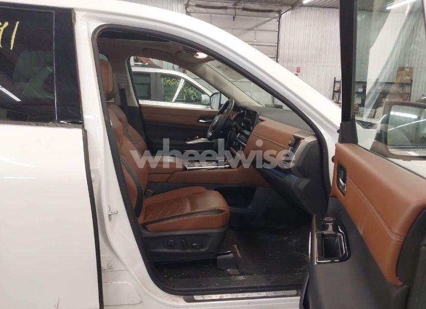 Photo 5 of 2023 Nissan Pathfinder PLATINUM 4WD (VIN 5N1DR3DKXPC217645)