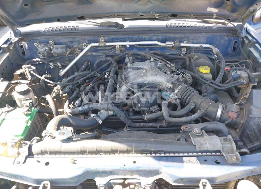 Photo 10 of 2002 Nissan Xterra XE (VIN 5N1ED28T12C535503)