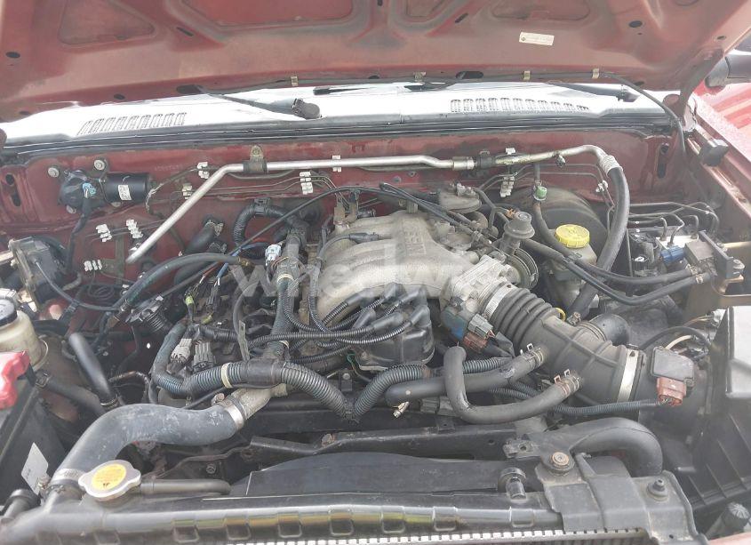 Photo 10 of 2004 Nissan Xterra XE (VIN 5N1ED28T24C687485)