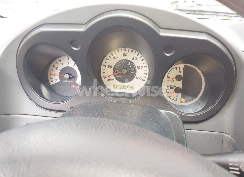 Photo 7 of 2004 Nissan Xterra XE (VIN 5N1ED28T24C687485)