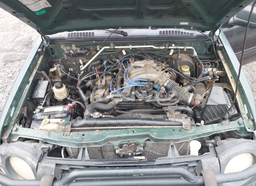 Photo 10 of 2002 Nissan Xterra XE (VIN 5N1ED28T32C546549)