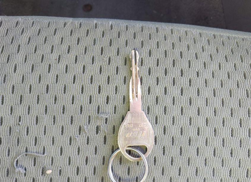 Photo 11 of 2002 Nissan Xterra XE (VIN 5N1ED28T32C604627)