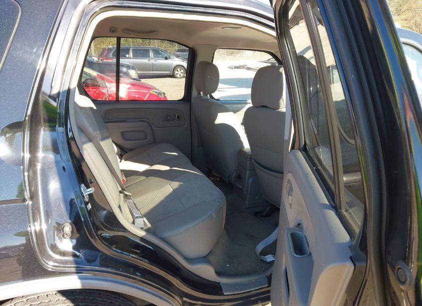 Photo 8 of 2002 Nissan Xterra XE (VIN 5N1ED28T32C604627)