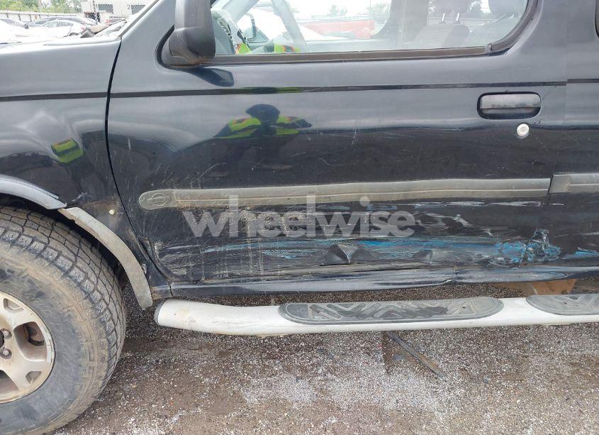 Photo 12 of 2000 Nissan Xterra SE/XE (VIN 5N1ED28T3YC564719)