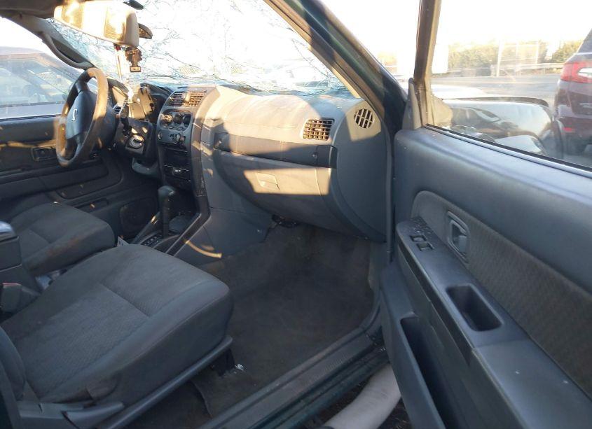 Photo 5 of 2002 Nissan Xterra XE (VIN 5N1ED28T52C596546)