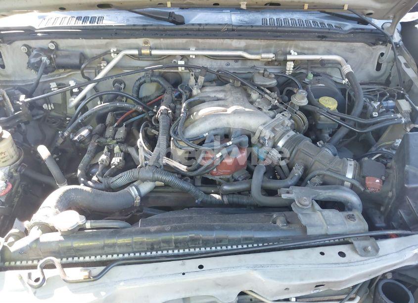 Photo 10 of 2003 Nissan Xterra SE (VIN 5N1ED28T73C639592)