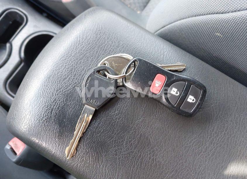 Photo 11 of 2003 Nissan Xterra XE (VIN 5N1ED28T73C668946)