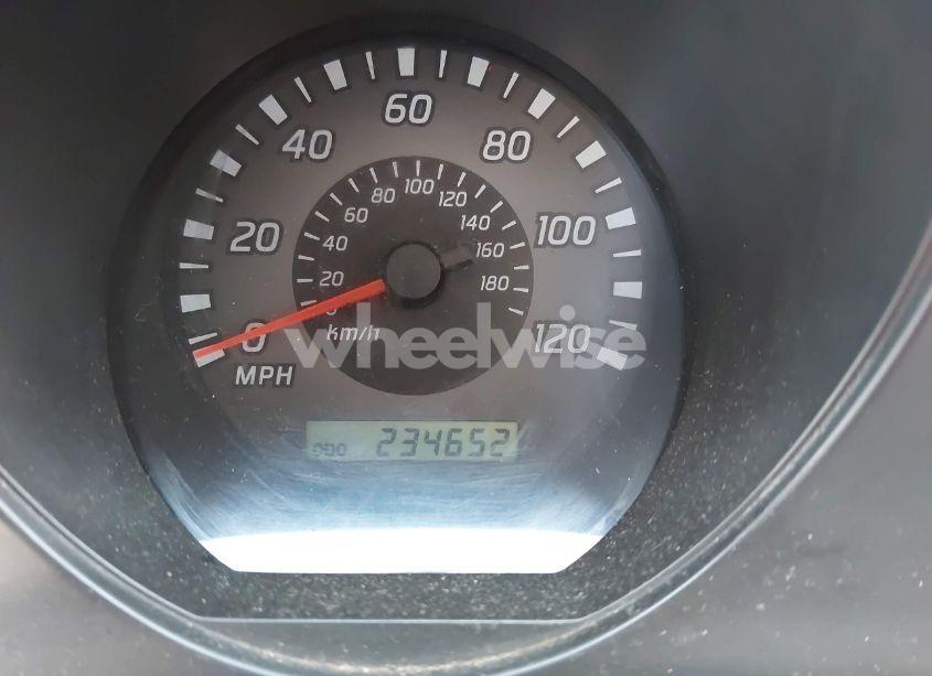 Photo 7 of 2002 Nissan Xterra XE (VIN 5N1ED28T92C587610)