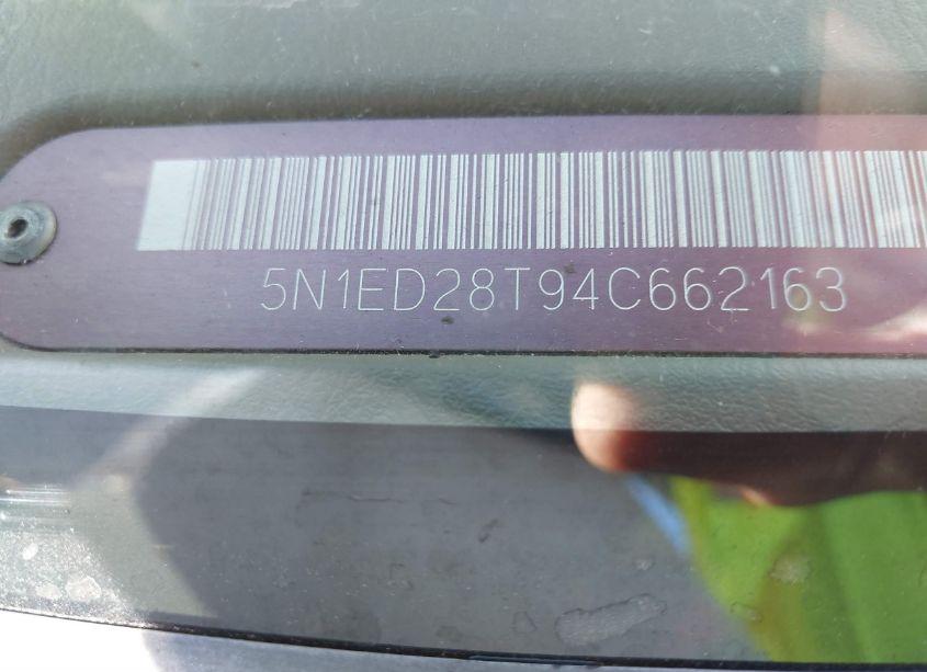 Photo 9 of 2004 Nissan Xterra XE (VIN 5N1ED28T94C662163)