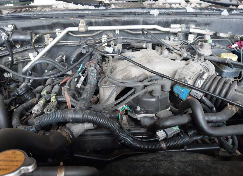 Photo 10 of 2003 Nissan Xterra XE (VIN 5N1ED28Y03C630552)