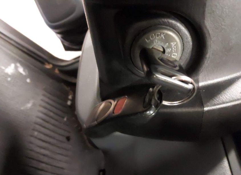 Photo 11 of 2003 Nissan Xterra XE (VIN 5N1ED28Y03C630552)