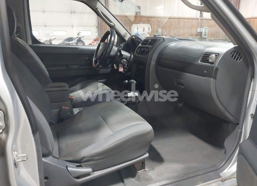 Photo 5 of 2002 Nissan Xterra XE (VIN 5N1ED28Y12C504702)