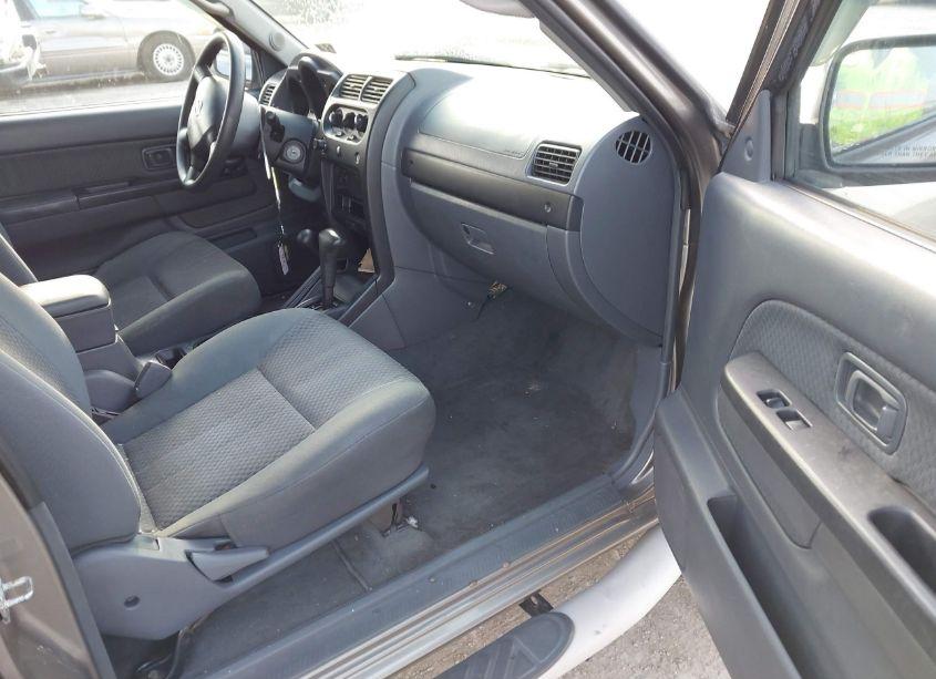 Photo 5 of 2004 Nissan Xterra XE (VIN 5N1ED28Y14C656188)