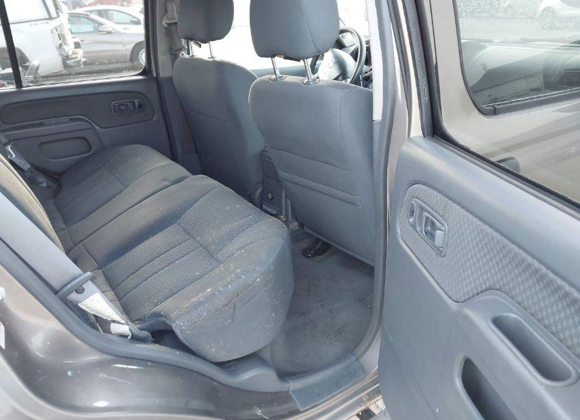 Photo 8 of 2004 Nissan Xterra XE (VIN 5N1ED28Y14C656188)