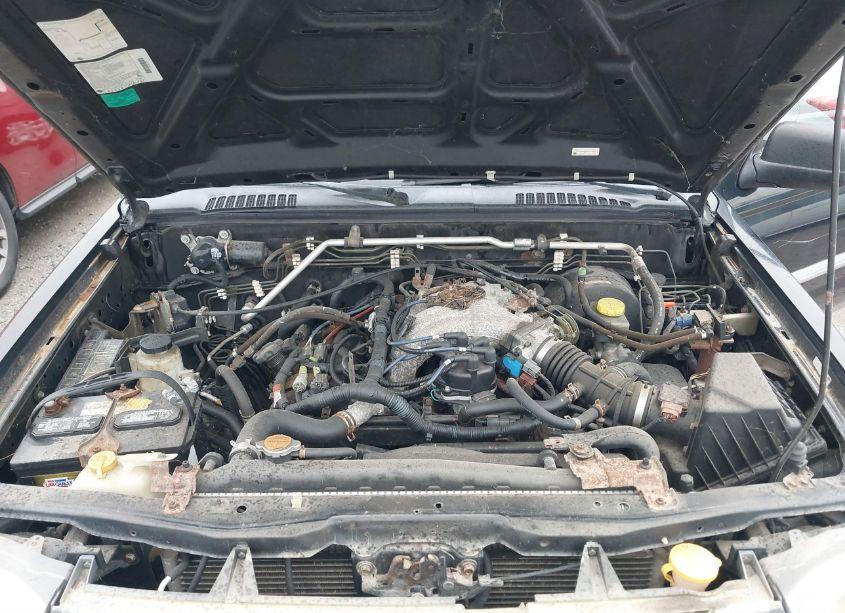 Photo 10 of 2002 Nissan Xterra SE (VIN 5N1ED28Y22C573639)