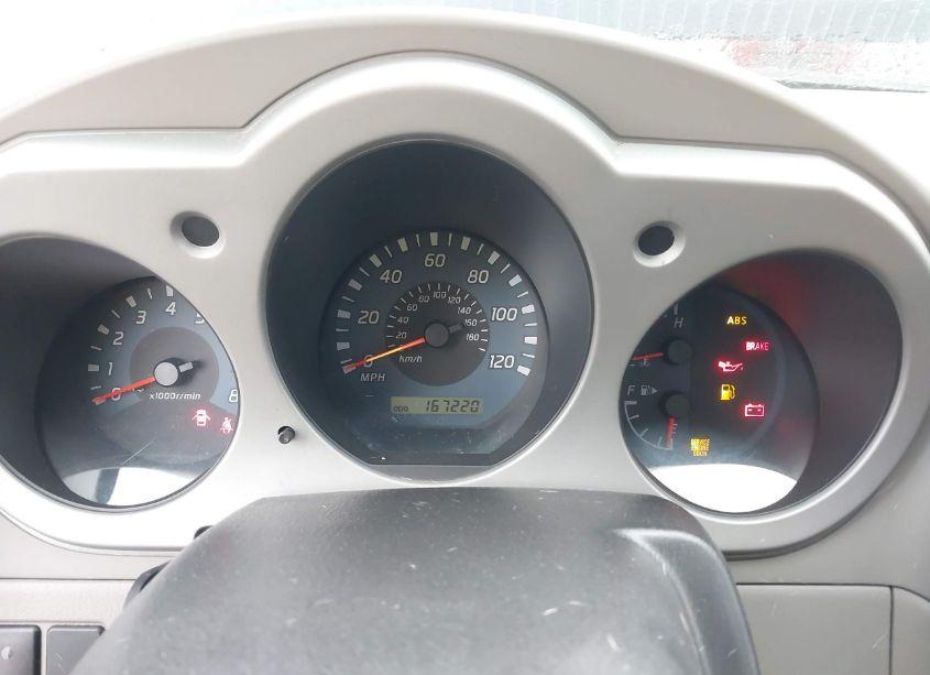 Photo 7 of 2002 Nissan Xterra SE (VIN 5N1ED28Y22C573639)