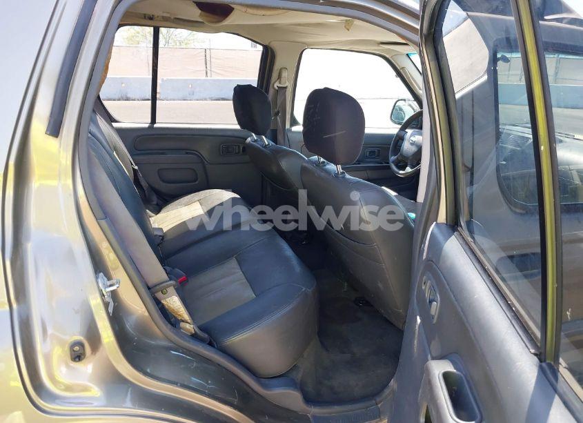 Photo 8 of 2002 Nissan Xterra XE (VIN 5N1ED28Y42C532137)