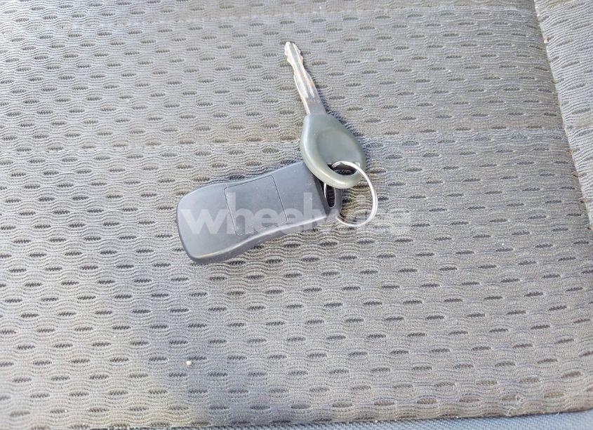 Photo 11 of 2002 Nissan Xterra XE (VIN 5N1ED28Y52C597840)