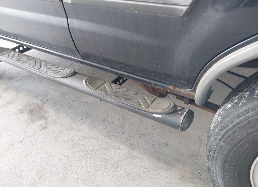 Photo 13 of 2004 Nissan Xterra XE (VIN 5N1ED28Y54C683460)