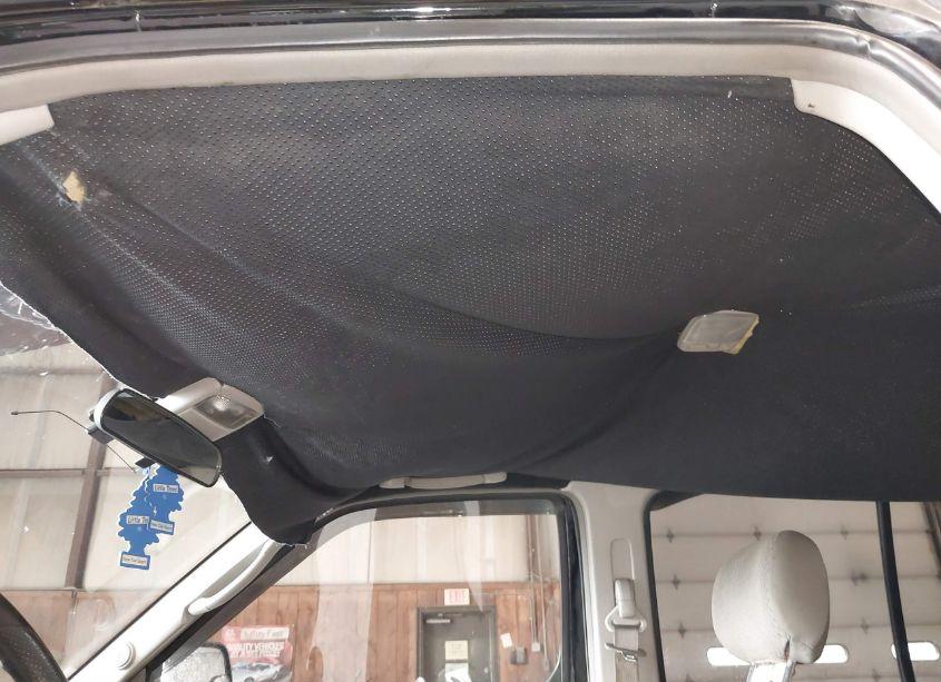 Photo 14 of 2004 Nissan Xterra XE (VIN 5N1ED28Y54C683460)