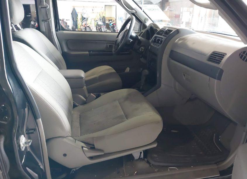 Photo 5 of 2004 Nissan Xterra XE (VIN 5N1ED28Y54C683460)