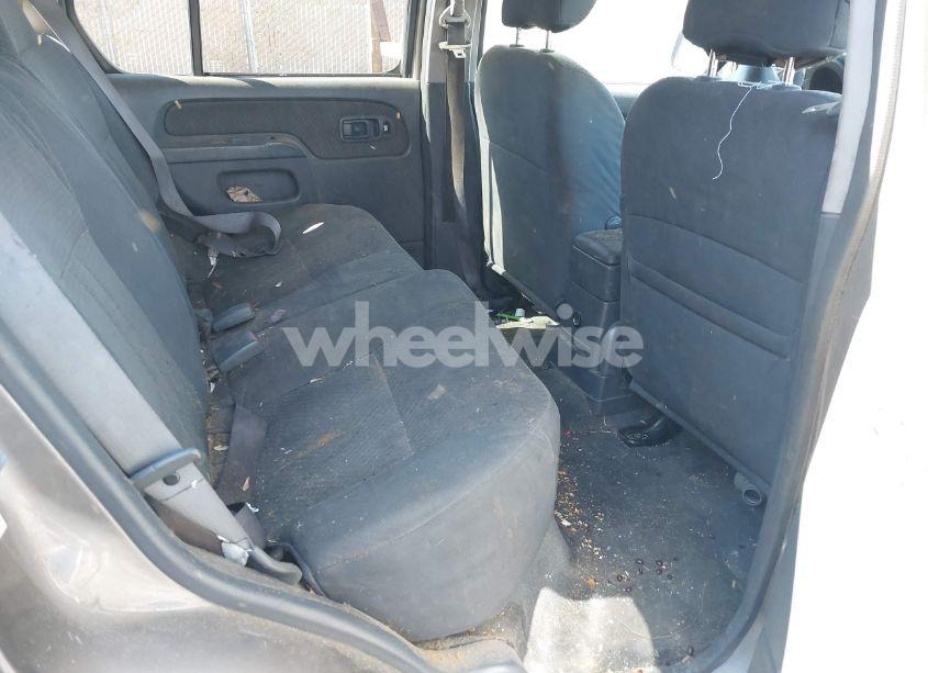 Photo 8 of 2004 Nissan Xterra XE (VIN 5N1ED28Y64C615121)