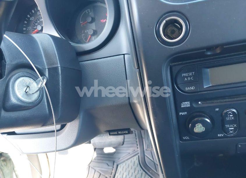 Photo 11 of 2002 Nissan Xterra XE (VIN 5N1ED28Y82C523652)