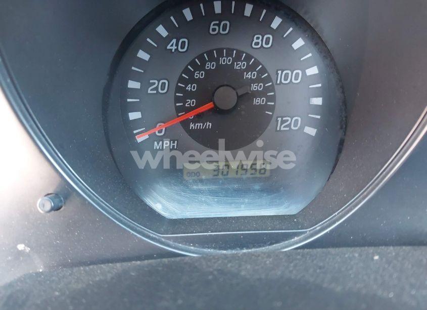 Photo 7 of 2002 Nissan Xterra XE (VIN 5N1ED28Y82C523652)