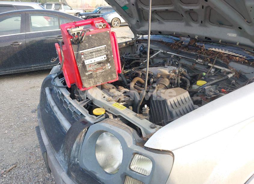 Photo 6 of 2002 Nissan Xterra XE (VIN 5N1ED28Y82C571264)