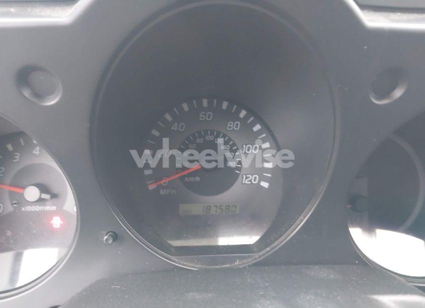 Photo 7 of 2003 Nissan Xterra XE (VIN 5N1ED28Y83C643811)